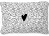 Buitenkussen Zoedt met hart en zwart wit patroon &ndash; 60x40cm 