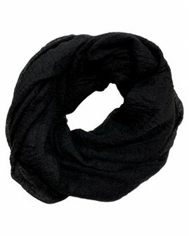 Sjaal/Shawl Zwart &nbsp;Materiaal: 30% Cotton &ndash; 70% Viscose   Erg mooi bij een zwart witte outfit!