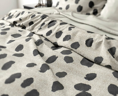 Dekbedovertek Cream met Zwarte dots