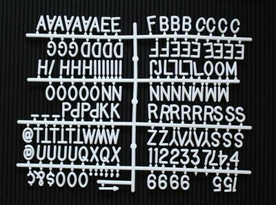 Letterbord 71 x 50,5 x 2 cm met letters/cijfers
