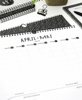 Familieplanner 2026 - extra grote planner voor gezinnen - 6 tot 8 personen ZOEDT