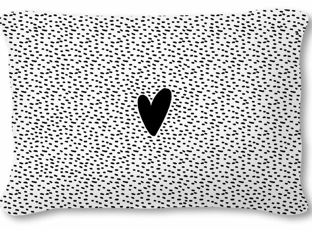 Buitenkussen Zoedt met hart en zwart wit patroon – 60x40cm 