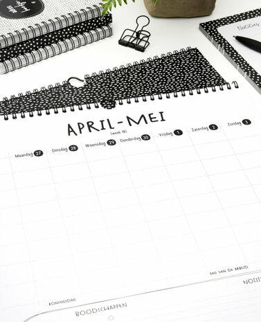 Familieplanner 2026 - extra grote planner voor gezinnen - 6 tot 8 personen ZOEDT