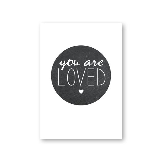 Kaart met de tekst ‘You are loved’