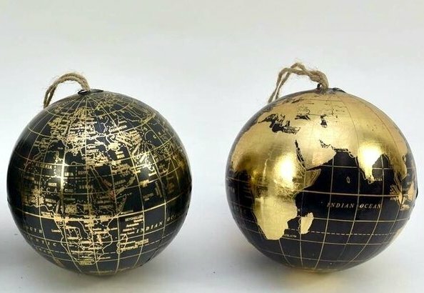 KERSTBAL WERELDBOL/GLOBE 10CM  4 ASS PLASTIC