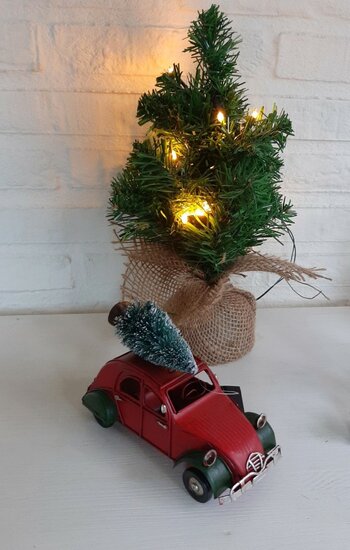 Auto met kerstboom rood ''eend'' 16x6x10cm